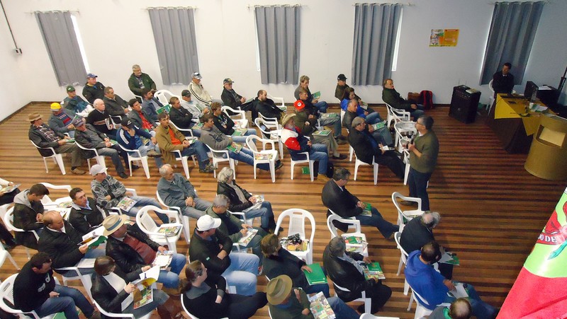 Epagri realiza Seminário Regional de Apicultura