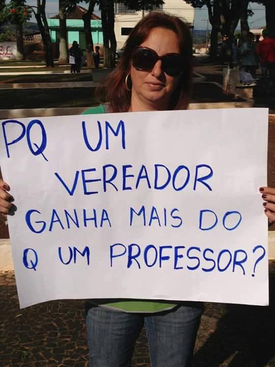 Cidadã mafrense se manifesta sobre o salário dos vereadores