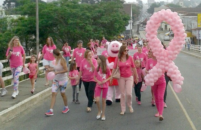 Campanha do “Outubro Rosa” terá caminhada em Riomafra hoje