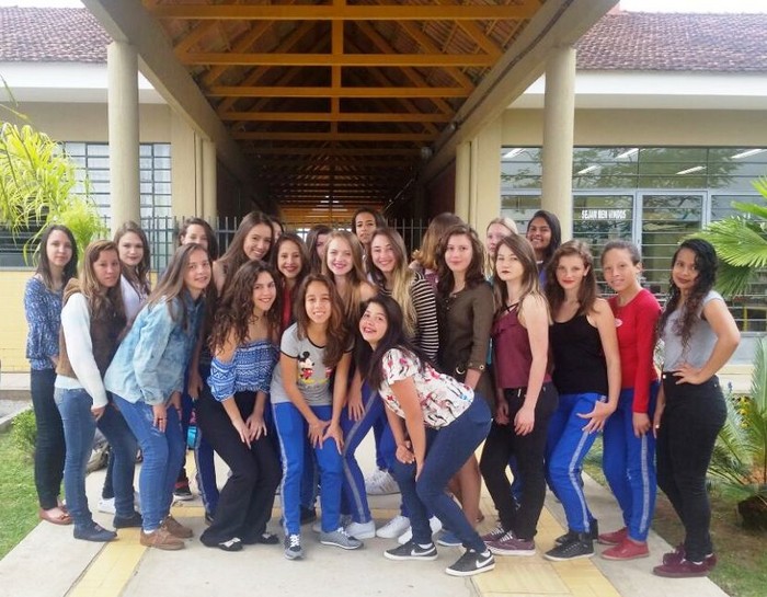 CEEFA promove 1º Baile de Debutantes em Quitandinha