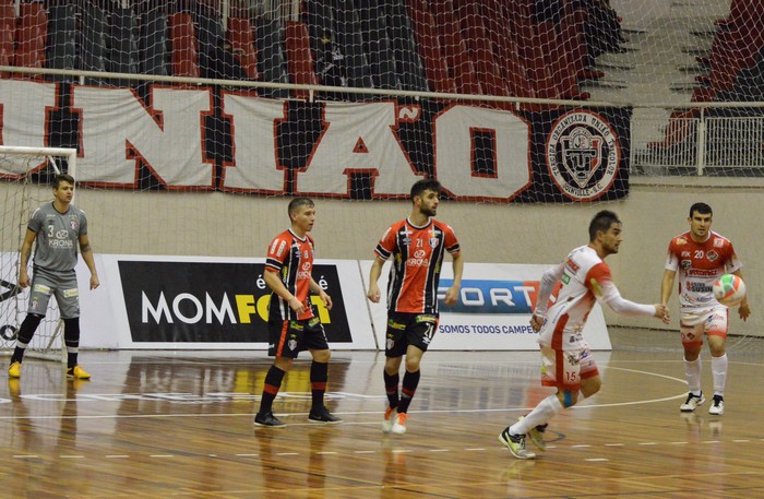 Mafra Ferromax recebe pela primeira vez o JECKrona no dia 16 (1)