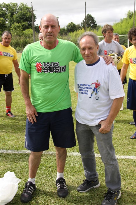 O organizador professor Jefferson Ferreira Martins e Vitor Susin, grande parceiro deste encontro de ex-jogadores, onde tudo começou na década de 80