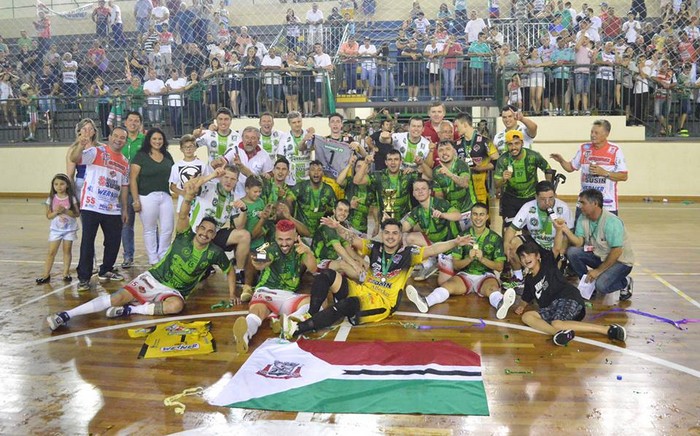 Foto: Robson Komochena