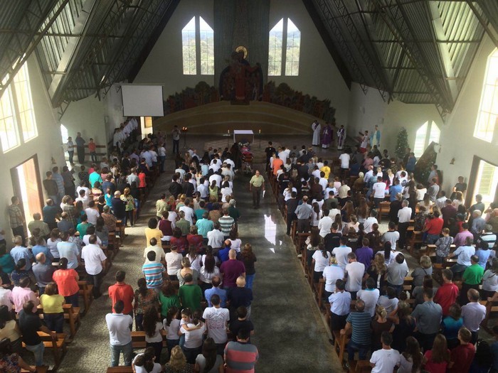 Comoção e multidão marcaram o velório do prefeito eleito de Piên