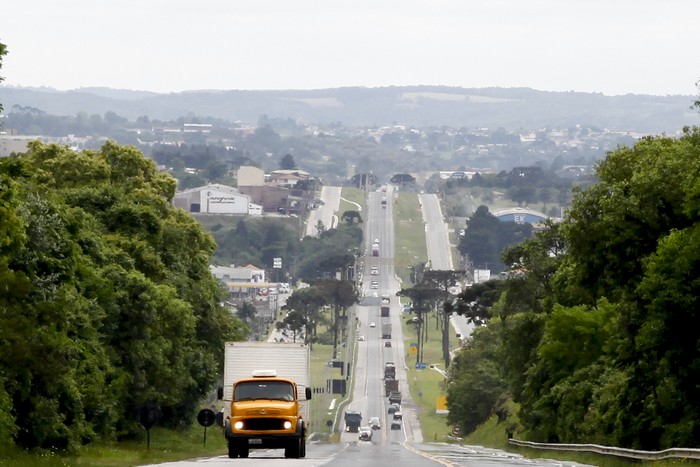 Autopista Planalto Sul alerta os motoristas para fluxo intenso no período de festas