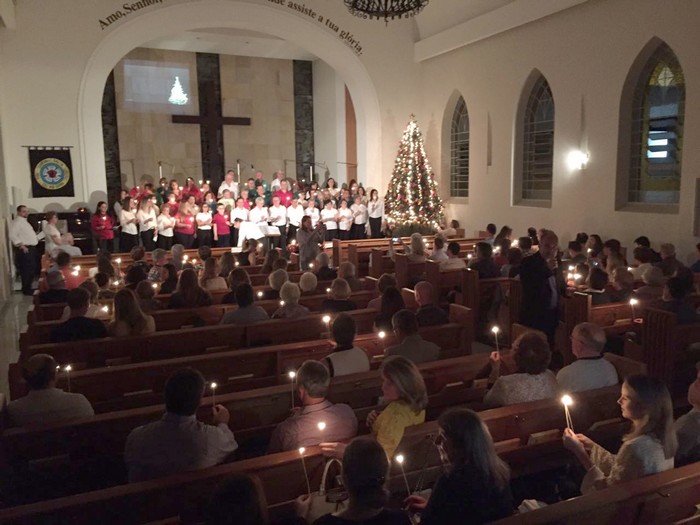 A cantata destacou a mensagem do nascimento de Jesus Cristo que expressou o amor de Deus com o propósito de trazer salvação para a humanidade.