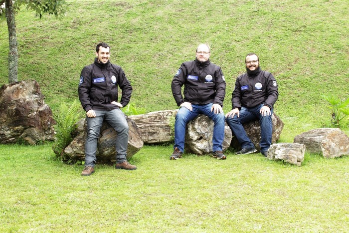 Professores pesquisadores do CENPALEOUnC partem para a Antártida (2)