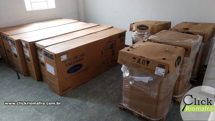 Os aparelhos já estão no local e serão instalados em breve.