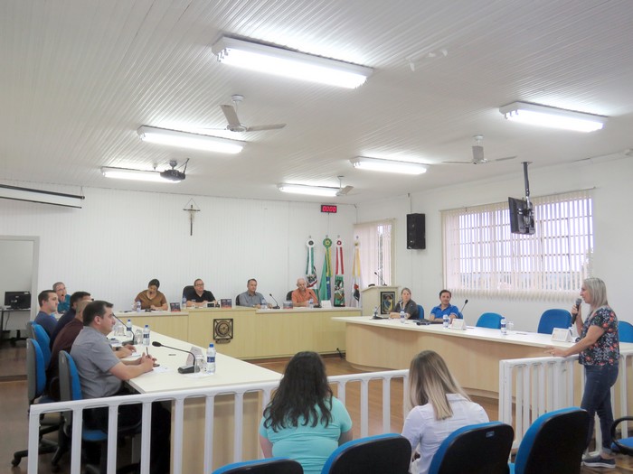 Câmara de Mafra realizou sessão preparatória (2)