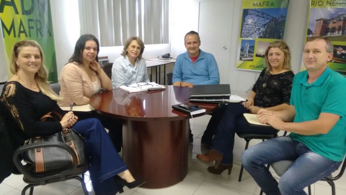 Mais uma rodada de negociações do destino do ensino médio na Escola Agrícola de Mafra