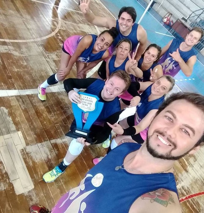 Top Mix campeão do I Torneio Misto do SESI