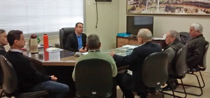 Associados do Rotary Club de Mafra visitam executivo mafrense