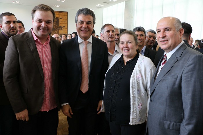 Maria Julia conquista recurso para aquisição de nova ambulância