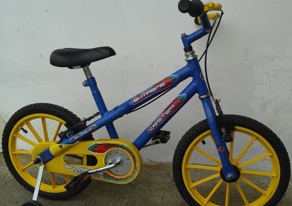 Moto infantil  Click Riomafra