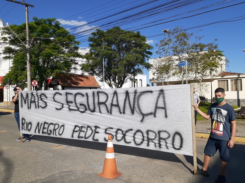 População reclama do trânsito e da falta de organização nas ruas de  Riomafra